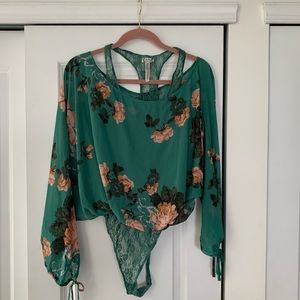 NWOT Free people off the shoulder body suit